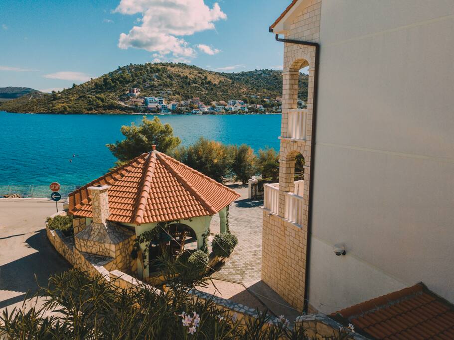 Seaview from the garden