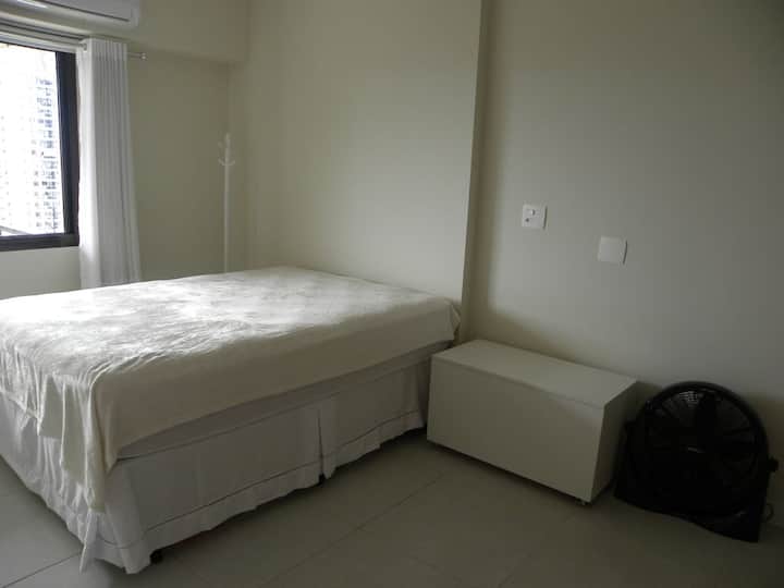 Kitanda 1 cha watu wawili