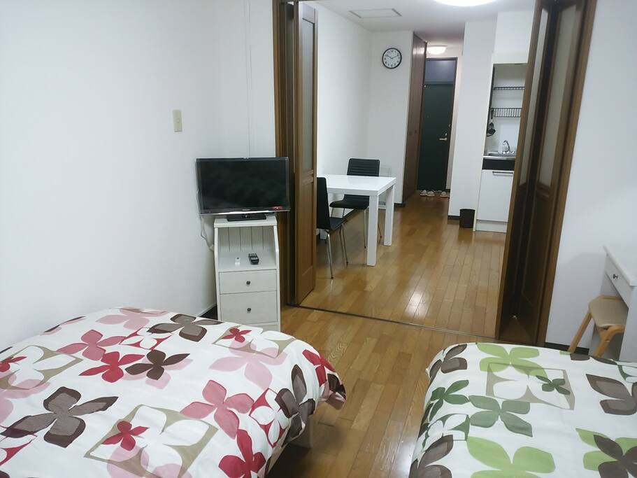 液晶テレビがあります。