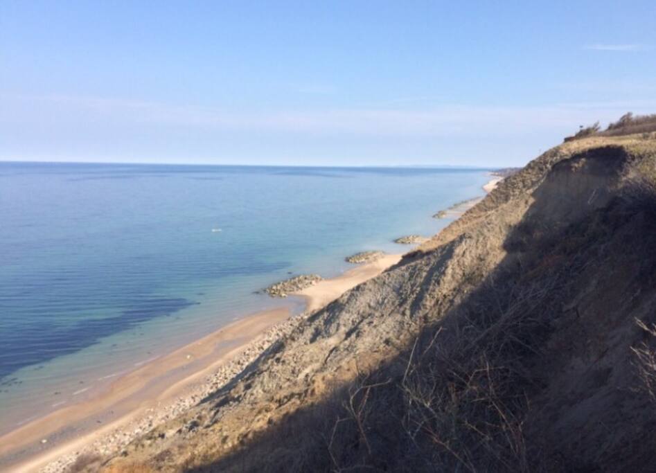 Seaview to Sweden 20 m away