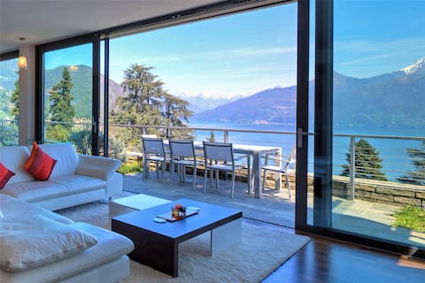 Top Airbnb: Sant 'Andrea Penthouse in Menaggio