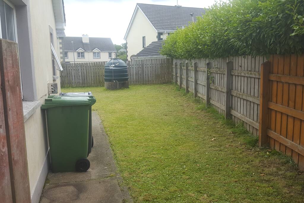 Side garden