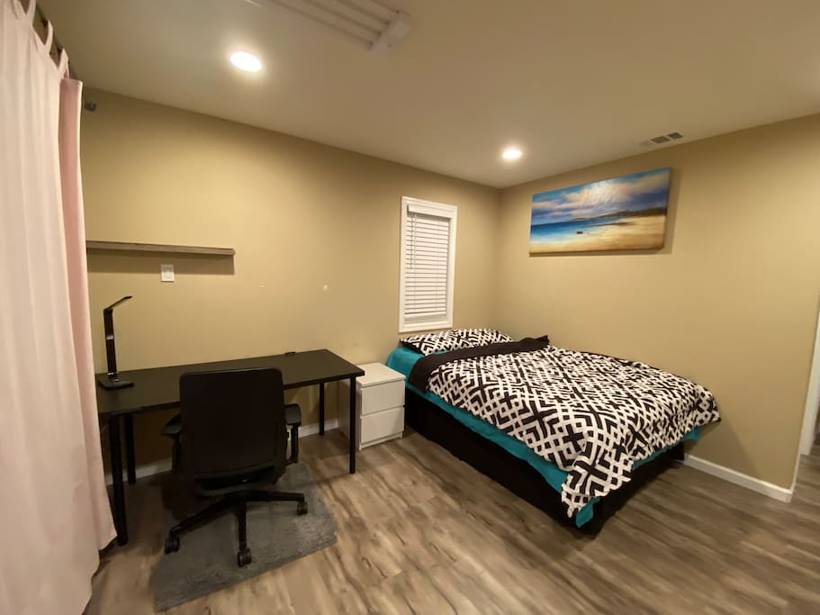 Airbnb Fremont Cozy Private Room A w/ bathroom 独立入口/卫生间