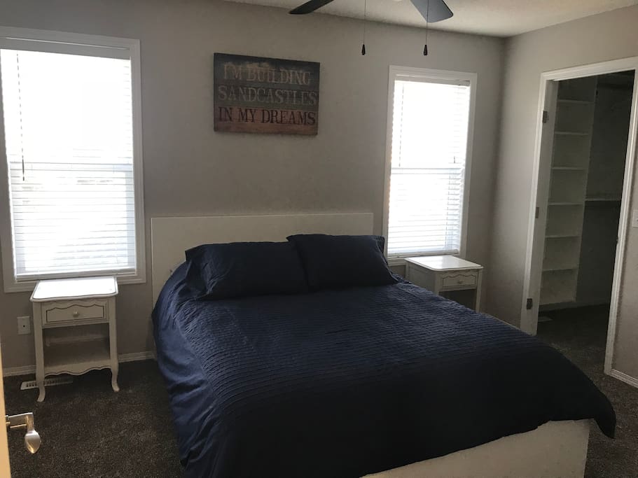 Master Bedroom. Queen bed. Ensuite. Walk-in closet.