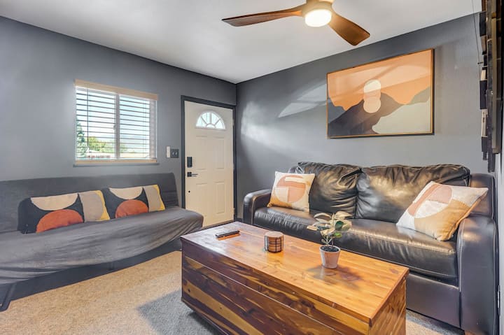 No Fee - Unique Studio By Uccs, Grdn Gods, Dwntwn - Colorado Springs, CO