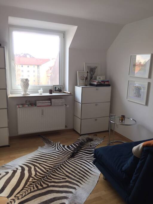 Wohn- Esszimmer (ohne Regale)