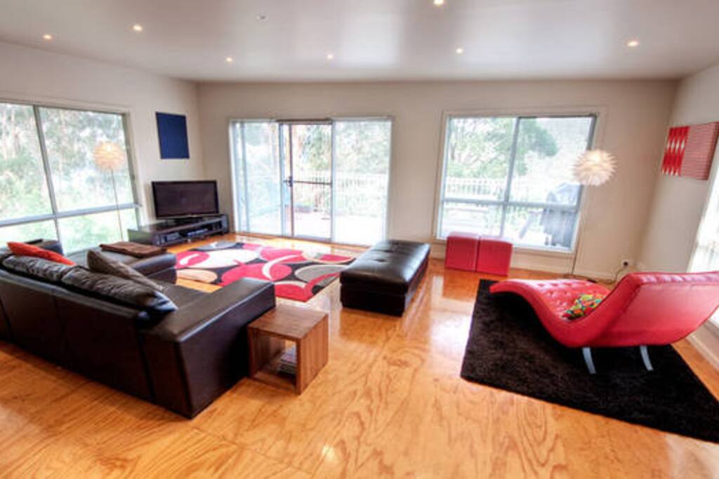 upstairs lounge