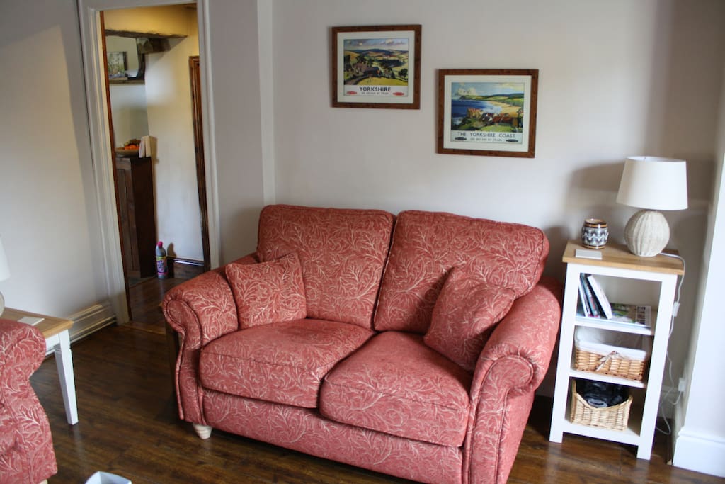 Sitting room to relax in after a day of hiking...or shopping!
