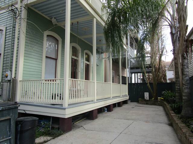 The Byrnes House – Classic Greek Revival Home gallery image 5