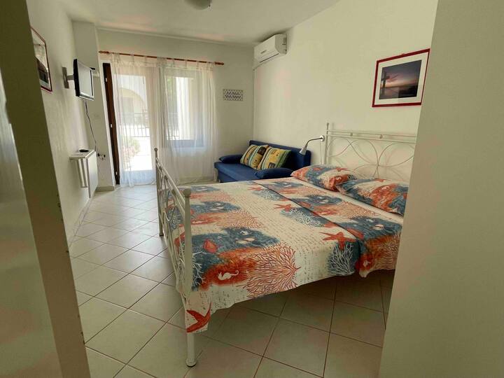 Studio App And Garden Near Beach - Vrbnik