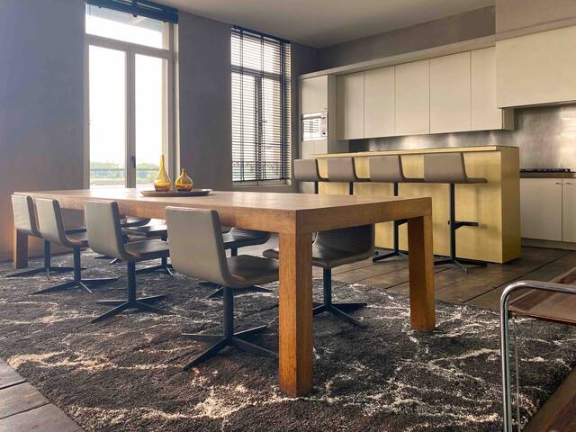 150 m² loft (terrace & river view) gallery image 3