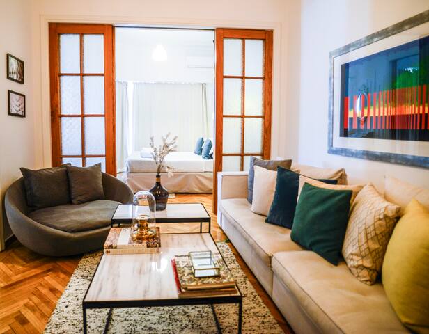 Amazing Apartment 3- 5inAthens gallery image 5