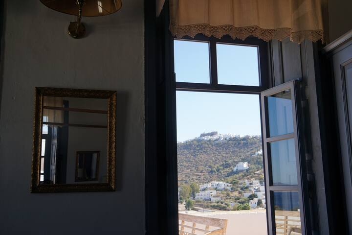 Unique 19th Century Mansion 3BDR2BA