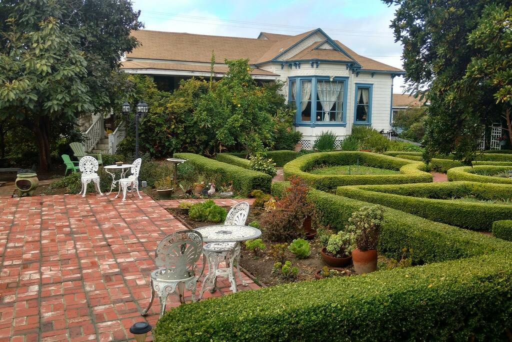 1879 Victorian Houses for Rent in Lompoc, California, United States