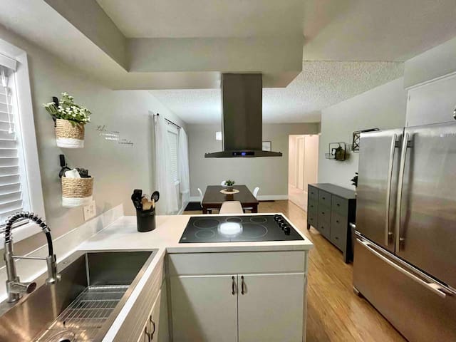 Evari Properties LLC managed Airbnb listing 3
