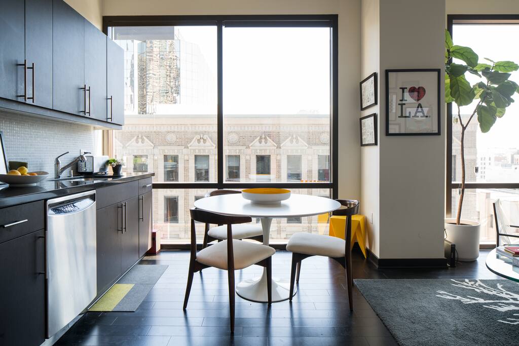 Kitchen / Dining