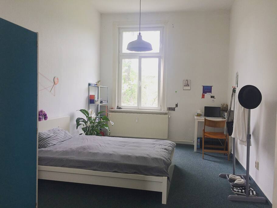 Over view when you enter the room