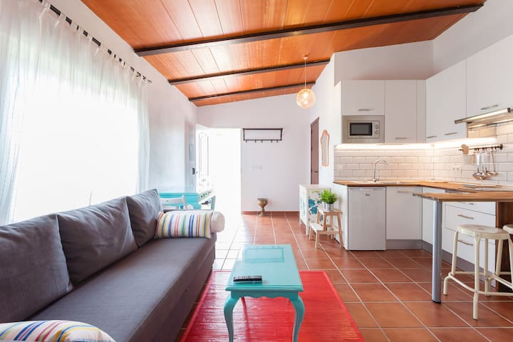 Estudio cerca de la playa