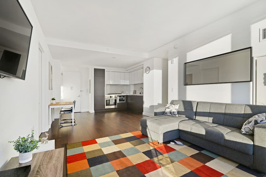 Great 2 Bedrooms with amazing views
Excelente apartamento de 2 habitaciones con vistas increibles