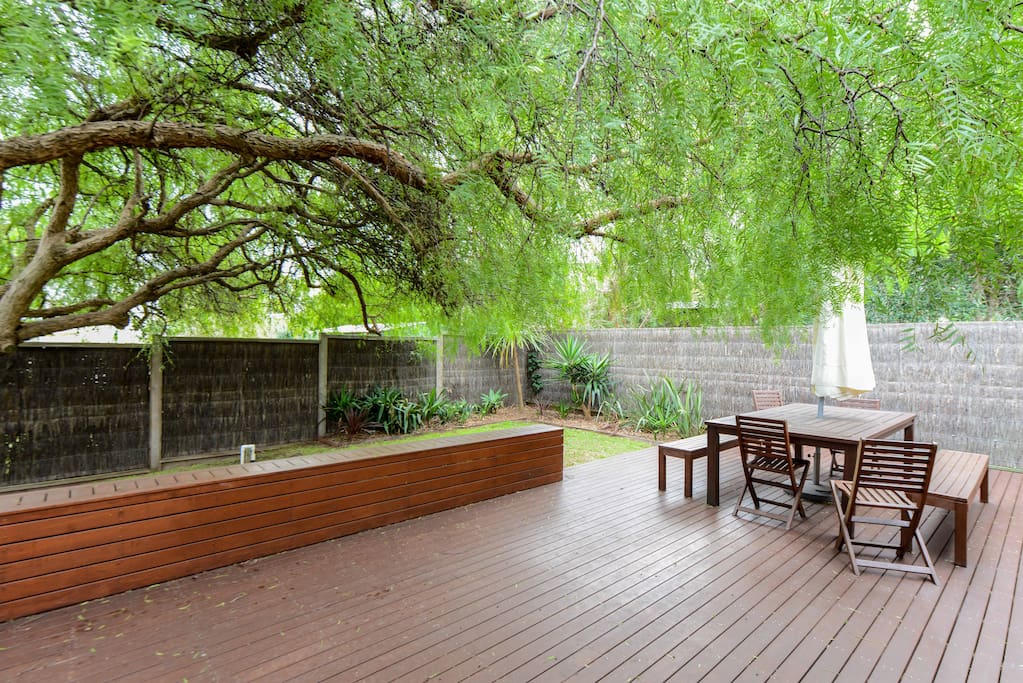 LUXE BEACH HOUSE Special FREE linen & towels Houses for Rent in