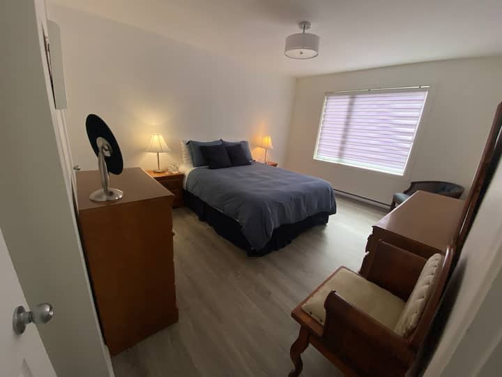 Grande chambre (осветлена кралица) 