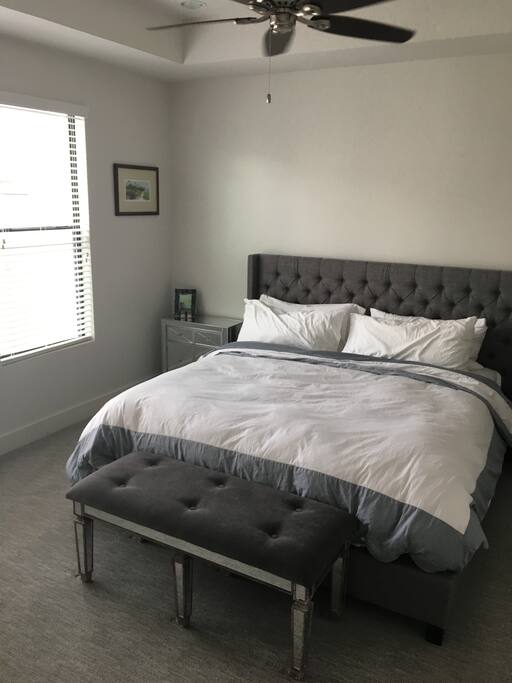 Master bedroom king bed
