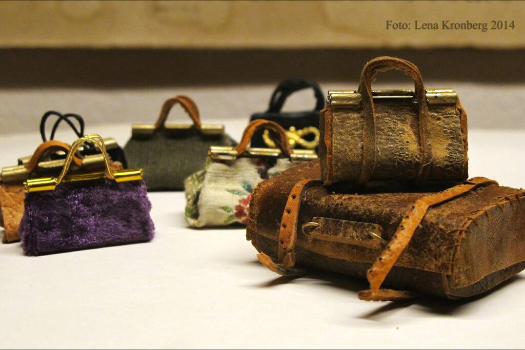 I use to make miniatures for my dollhouses