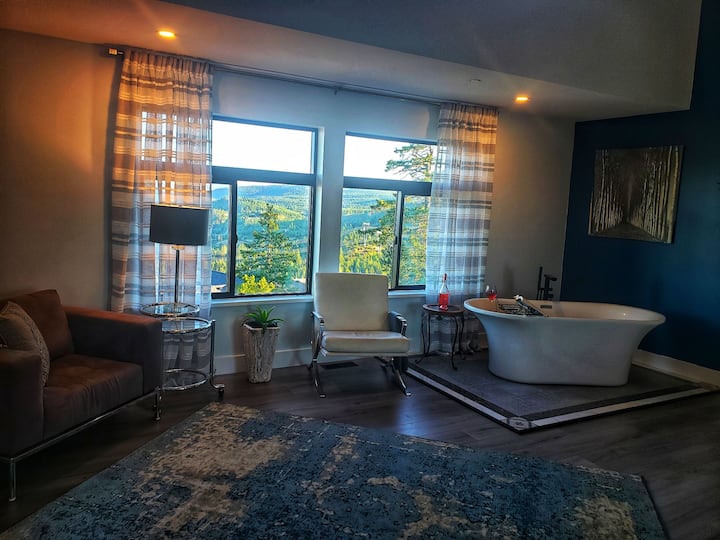 Malahat Mountain Retreat, Gorgeous Views - 시드니