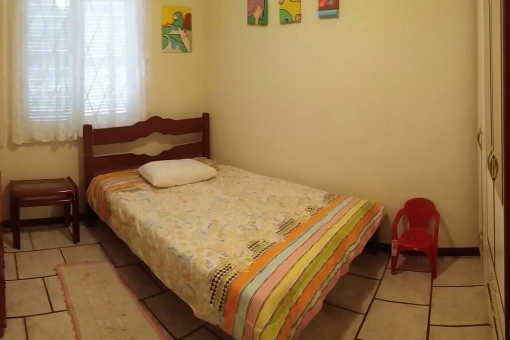 Quarto casal