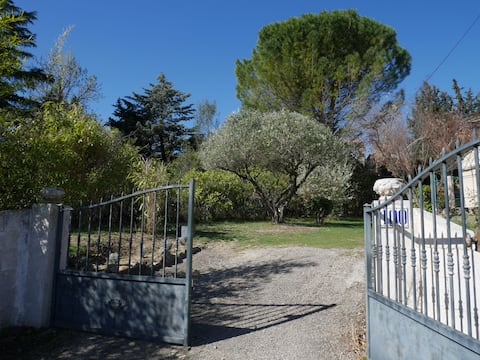 Great place closed to Uzes. Peaceful and typical.