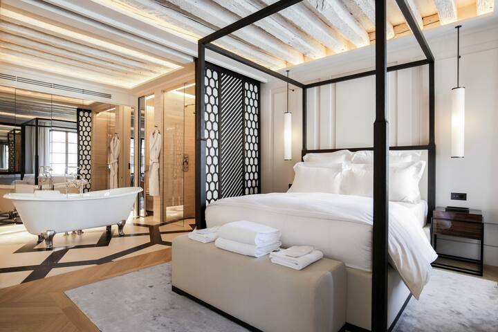 Palazzo Cristo -Luxury Venice with private terrace gallery image 2