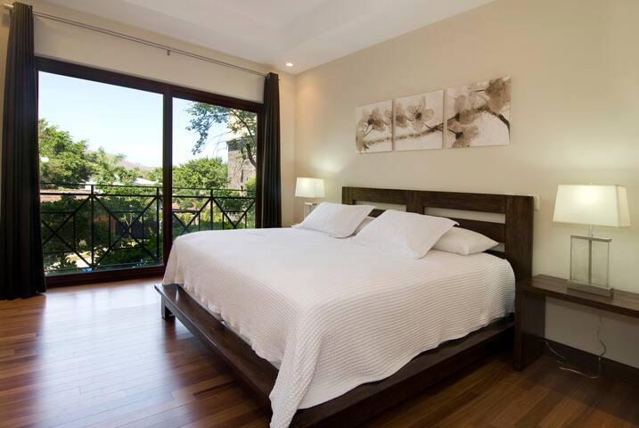 Hermosa del Mar Luxury Beach Apt.