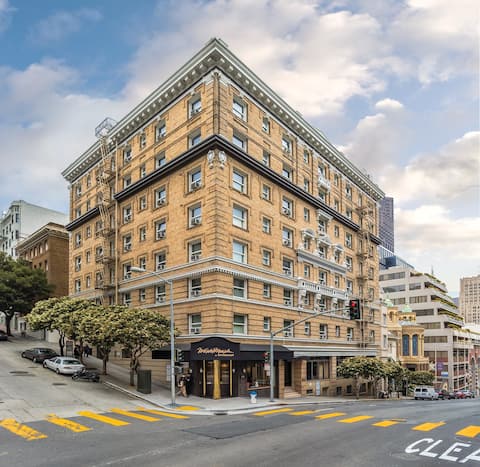 Top Airbnb: WorldMark San Francisco One-Bedroom Suite in Financial District/Barbary Coast