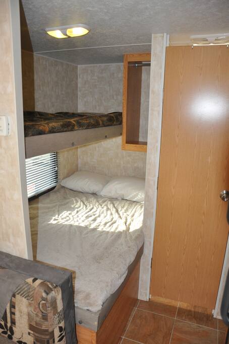RV Rear. Full size RV mattress and Narrow twin RV mattress