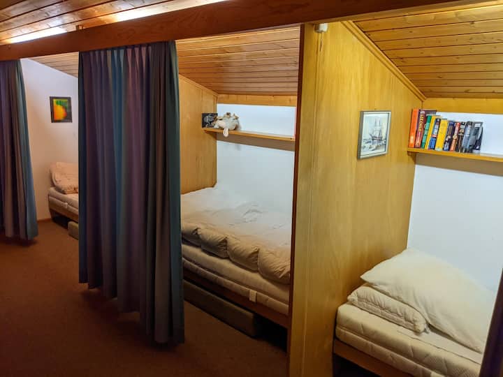 غرفة النوم 2