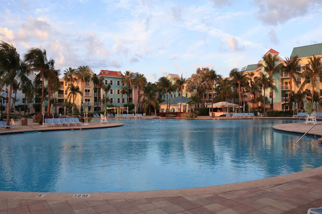 Atlantis, Harborside Resort, full Atlantis access Resorts for Rent in Paradise Island, New