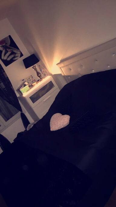 TV inclus dans la chambre
