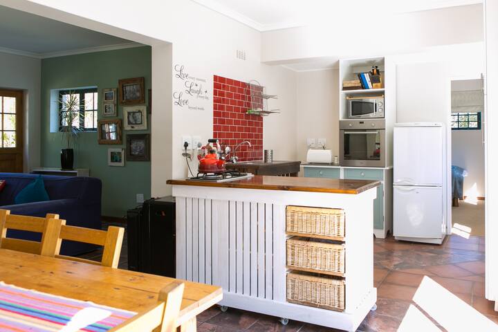 The Corner Cottage gallery image 5