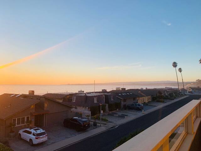 Beautiful Seascape Home w/ Ocean Views 841 gallery image 2