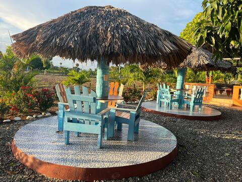Beautiful and Quiet Villa Near Rio Nisao and the Beach