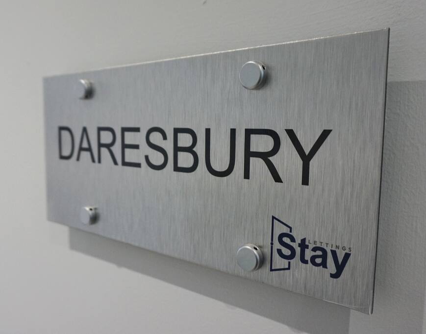 C The Daresbury Apartment