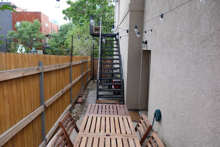 Great Home steps from RiNo – 10 beds gallery image 3