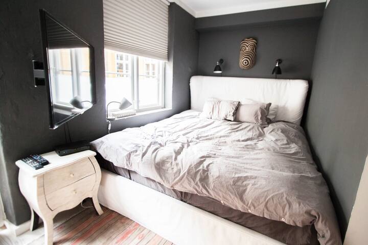 130 sqm of luxury in Nyhavn w. 3 bedrooms gallery image 2