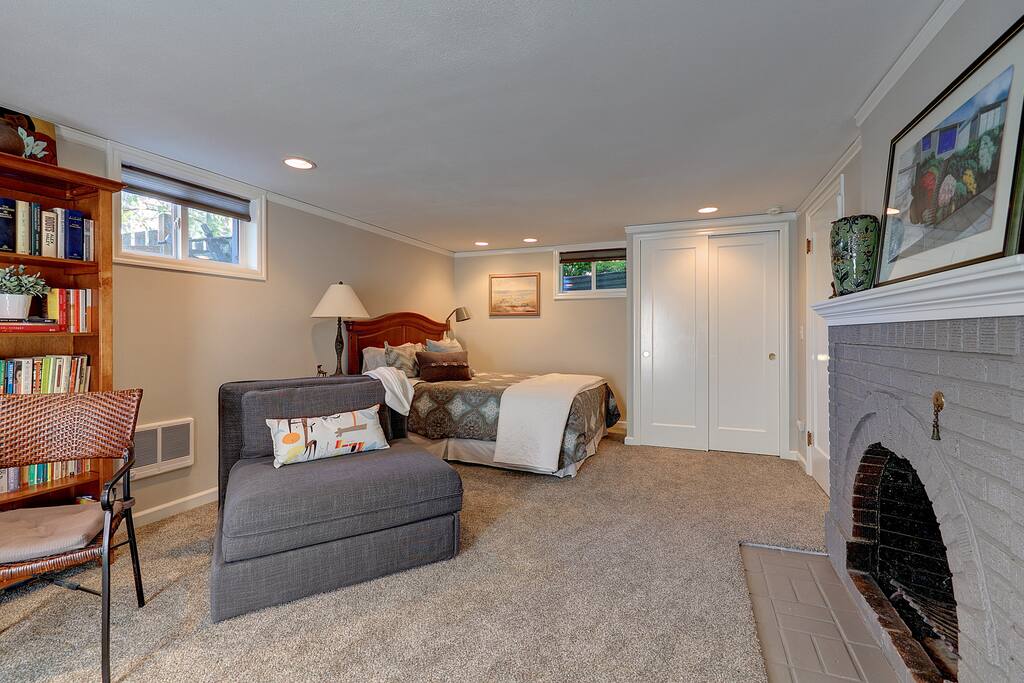 Comfy queen size bed and spacious closet. The armless chair folds out into a twin bed