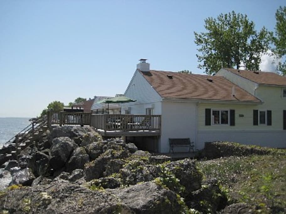 Lakefront with direct access to Lake Erie.