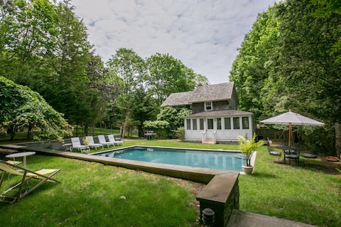 Stunning Historic House Nearby Beaches and Village