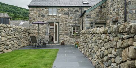 Cefn Cae 2 Llandudno Conwy ,Snowdonia, North Wales