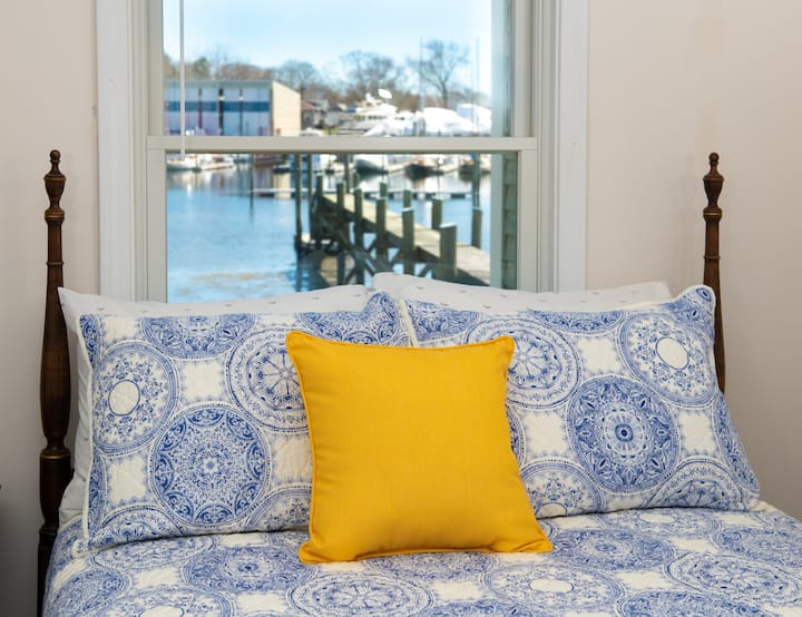 غرفة نوم #2 بسرير ملكي وسرير مزدوج