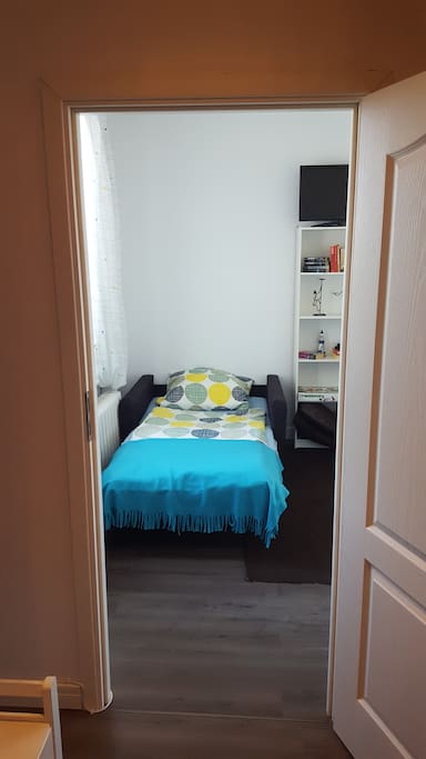Bedroom2_1