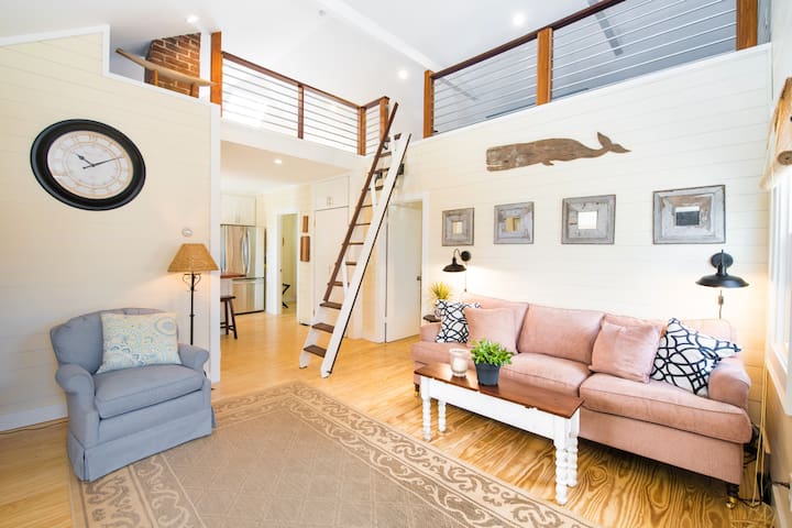 Airbnb Rhode Island Holiday Rentals Places To Stay